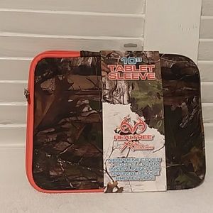 NWT☆ Realtree Tablet Sleeve